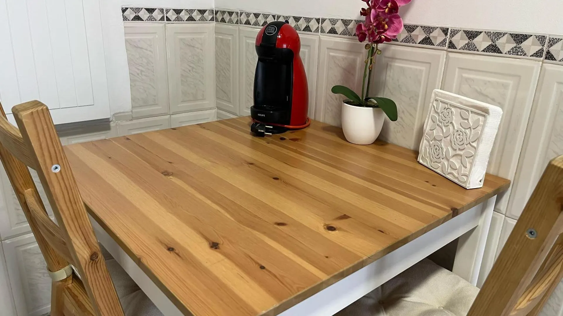 Free Parking, 40 Meters From The Beach, Wi-Fi, Ac Estepona